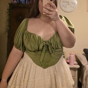 SHEIN Green Crop Top